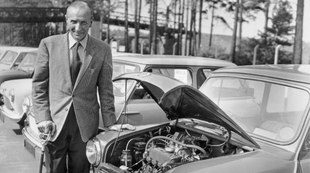 MINI udržateľnosť – MINI sa stáva elektrickým – časová os – 1959 Sir Alec Issigonis